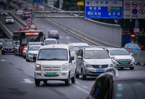 车圈周记 广州女司机看过来 你将要和自动驾驶汽车比拼车技了